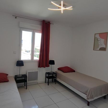 Appartement Cosy Uchaud エクステリア 写真